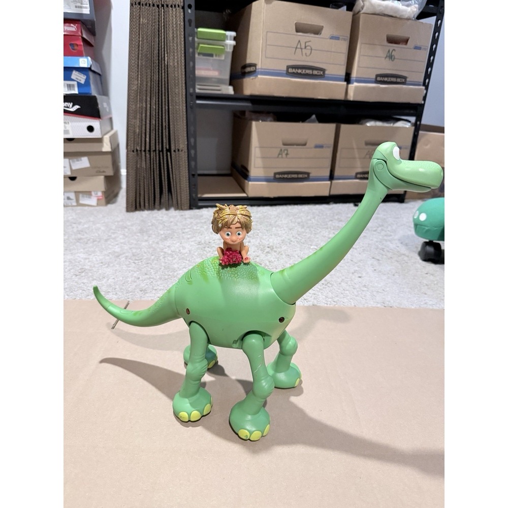 Disney Pixar The Good Dinosaur Action Talking Arlo and Spot Figure Set - TOMY